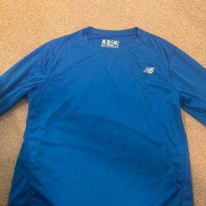 New Balance Mens size Medium long sleeve shirt